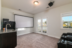 1077-Oak-Bluff-019-CMG