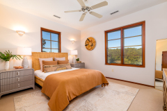 Rooms-1640-Omni-010-CMG