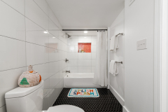 Rooms-2305-Parsonage-13-CMG