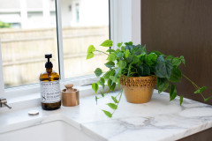 Details-402-Nicholas-Alley-001-CMG